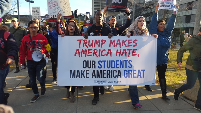 anti-trump-students-march-to-uic-pavillion_1457737876553_982833_ver1-0_640_360_1